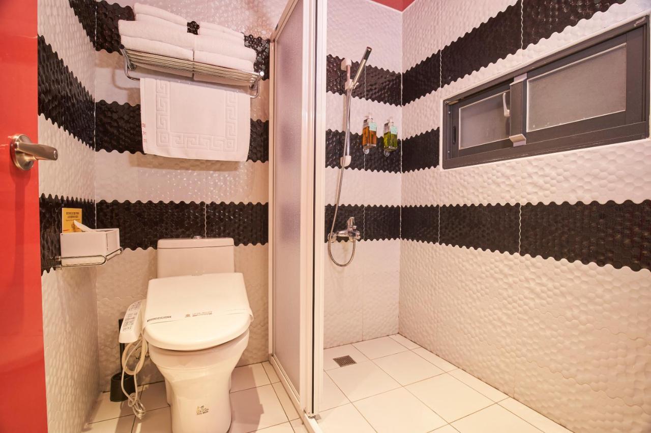 The Tiles Garden Yilan B&B Dongshan  Buitenkant foto