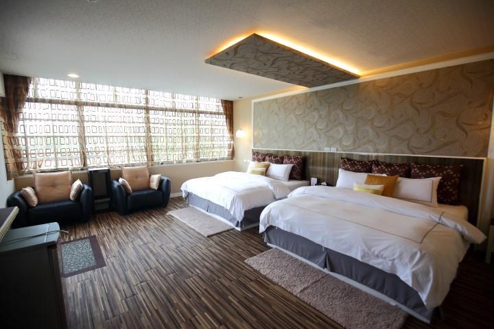 The Tiles Garden Yilan B&B Dongshan  Buitenkant foto